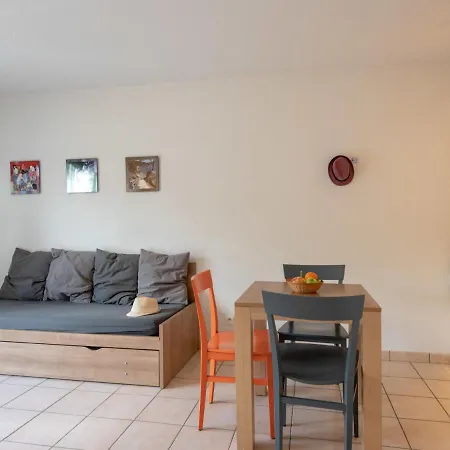 Confort 3 Pers- By Interhome